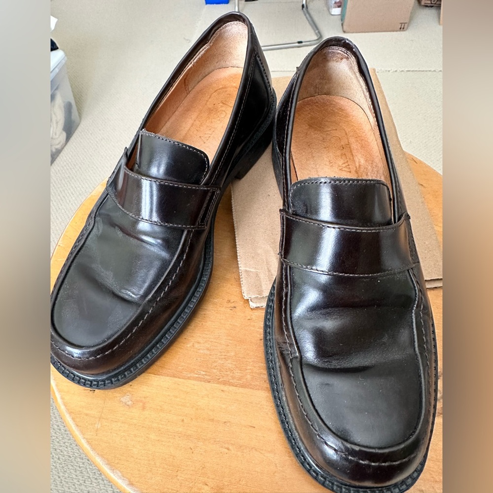 JCrew women’s sz 6 cordovan brown leather loafers high vamp round toe